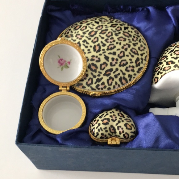 Sorelle fine porcelain jewelry box - Picture 3 of 9